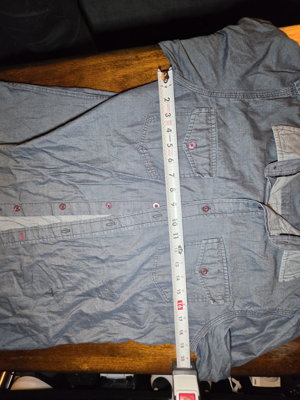 GUESS Men's Short-Sleeve Chambray Button-Up Shirt - Blue - Picture 4 of 5